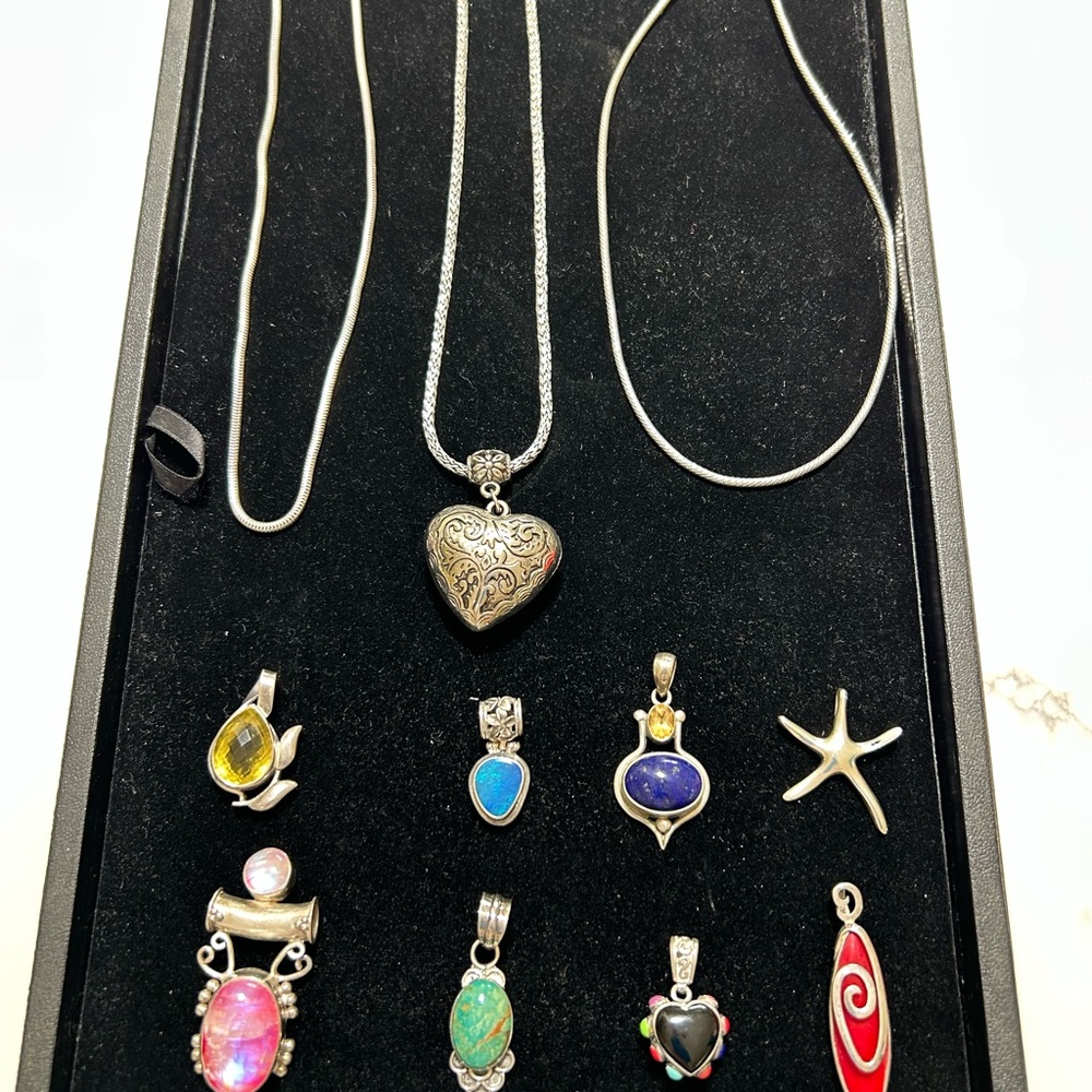 Silver Heart Pendant Necklace Set